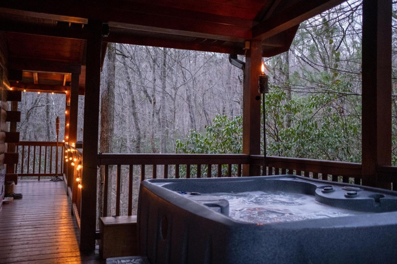 Three Dog Night - Pet-Friendly Cabin With Hot Tub Villa Blue Ridge Esterno foto
