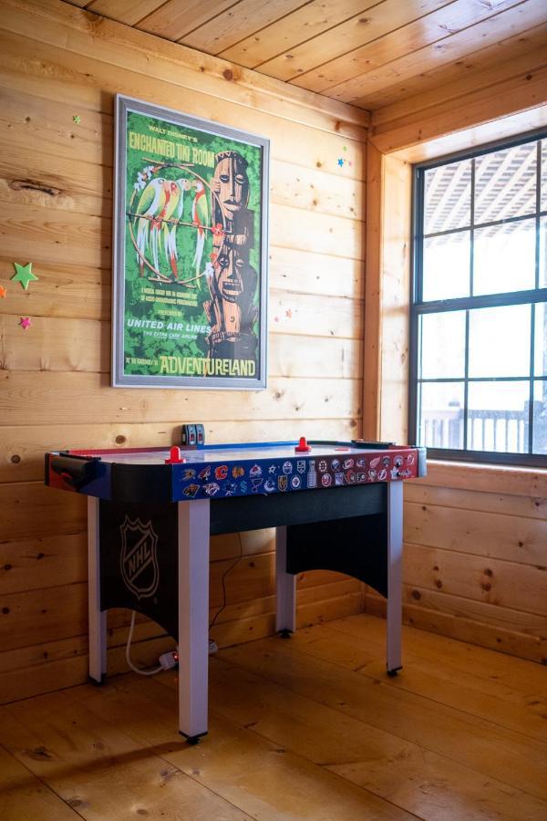 Three Dog Night - Pet-Friendly Cabin With Hot Tub Villa Blue Ridge Esterno foto
